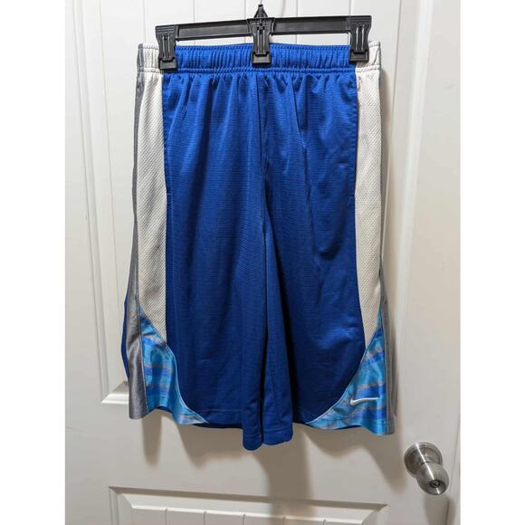 Nike Boys Size XL Avalanche Athletic Shorts Photo Blue Basketball - Picture 1 of 5